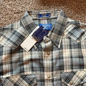 NWT Pendleton Austin fitted shirt